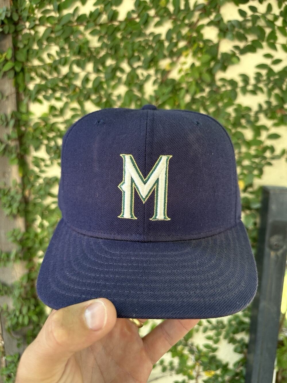 Vintage New Era Pro Model Diamond Collection Milwaukee Brewers Fitted Hat 7 3/8